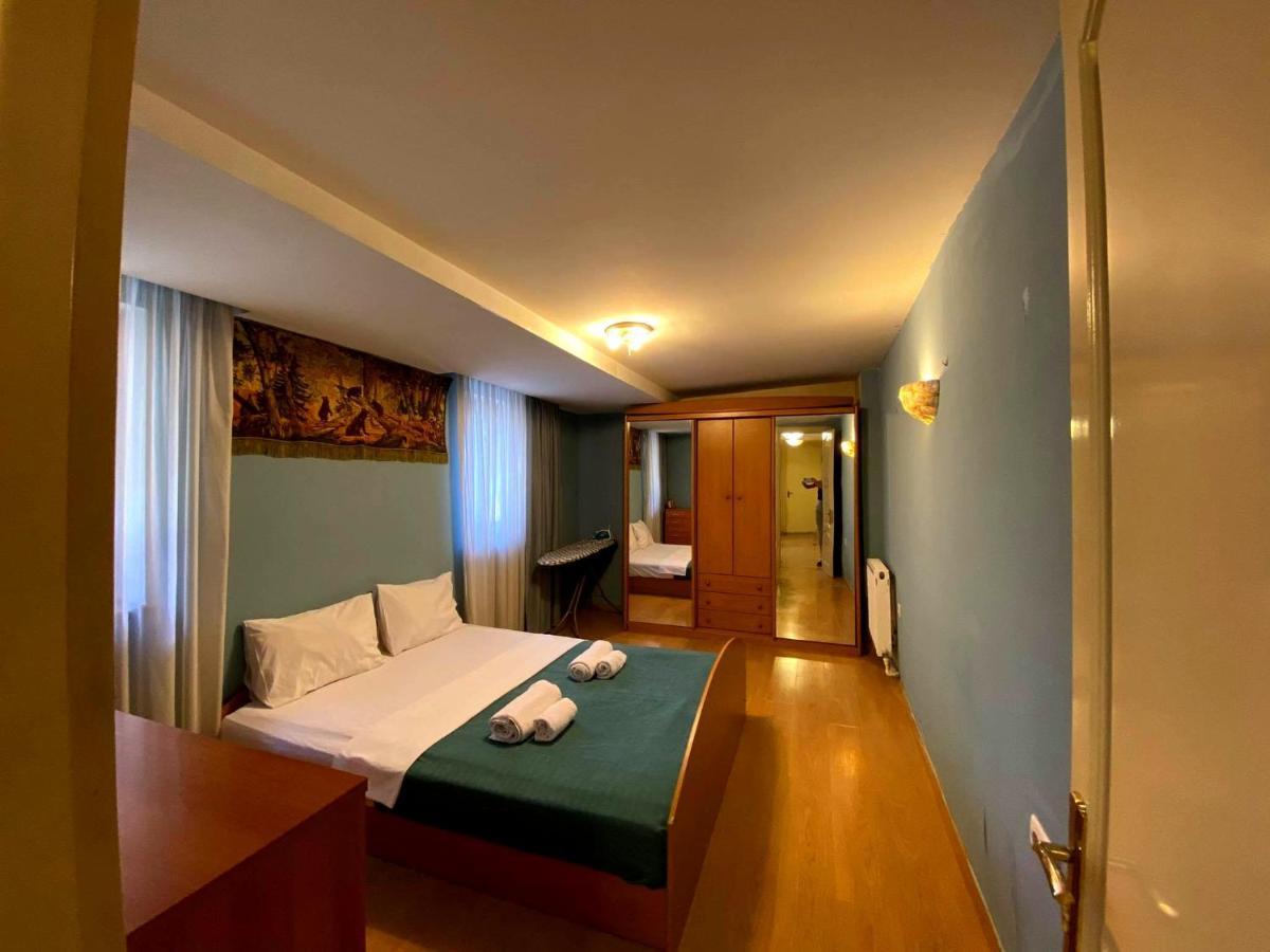 Wine Rise Apartamento Tiflis Exterior foto